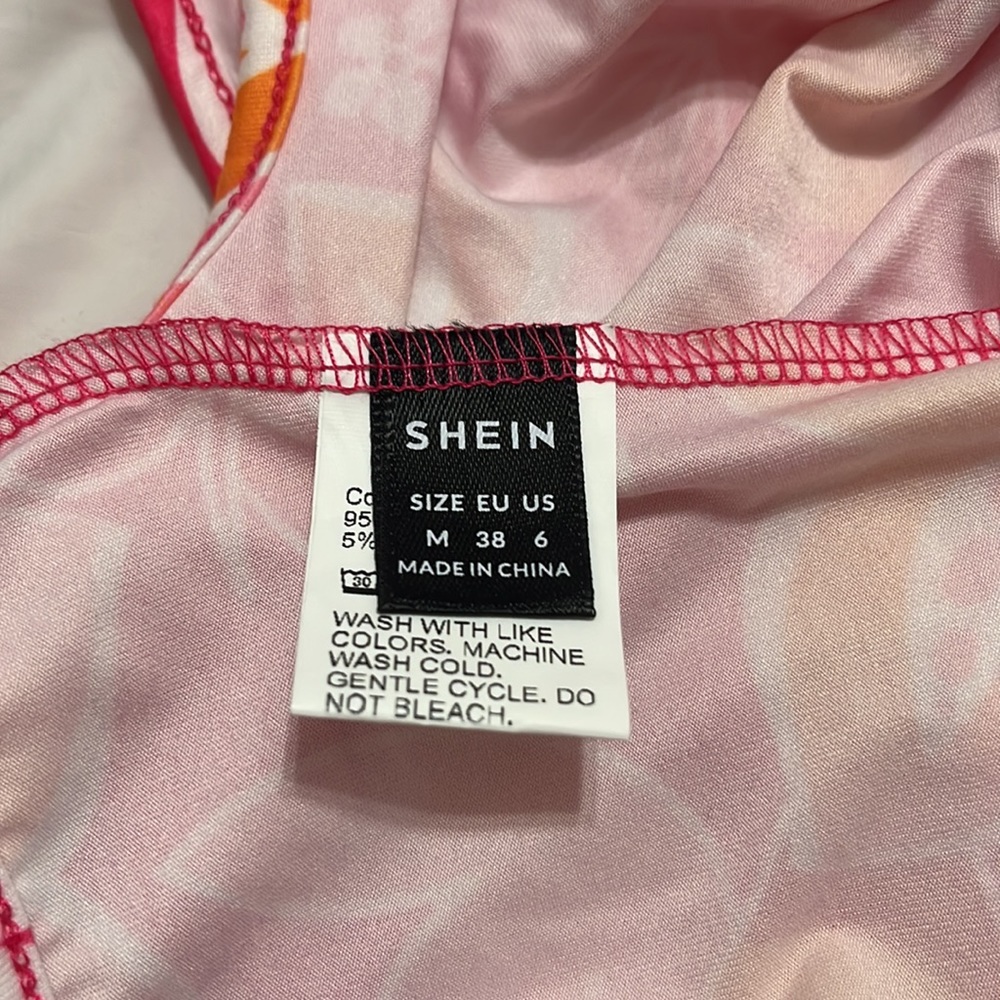 HALTER TOP - Picture 3 of 3